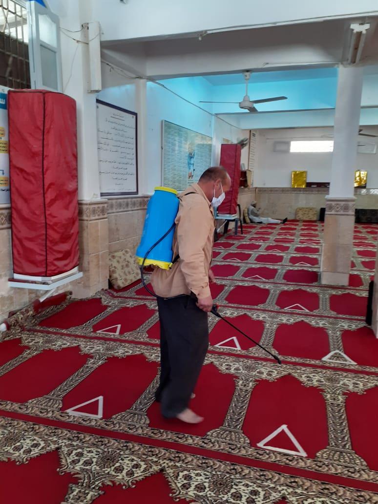 الأوقاف تواصل حملتها الموسعة لنظافة وتعقيم المساجد 
