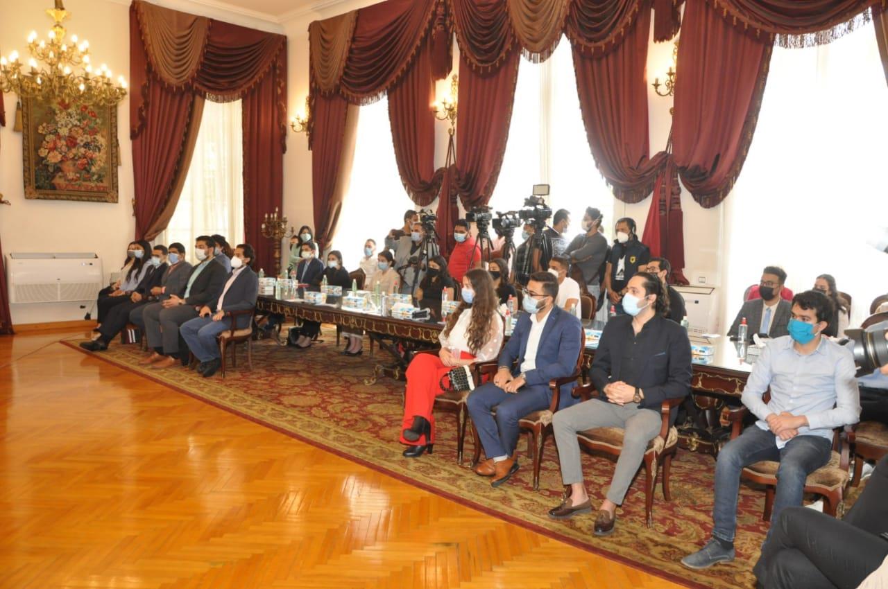 وزيرة الهجرة ووفد من المصريين بالخارج في زيارة لمجلس الدولة 