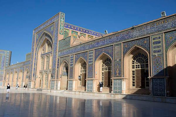 قصة بناء مسجد «الجمعة هيرات » اقدم المساجد المتواجدة بأفغانستان .. عمره 800 سنه