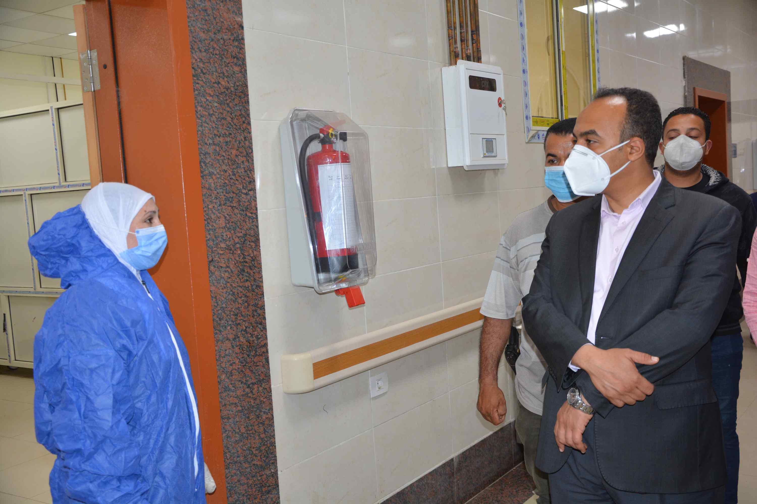 محافظ المنيا: دعم مستشفيات الحميات والصدر ب 135 سرير رعاية