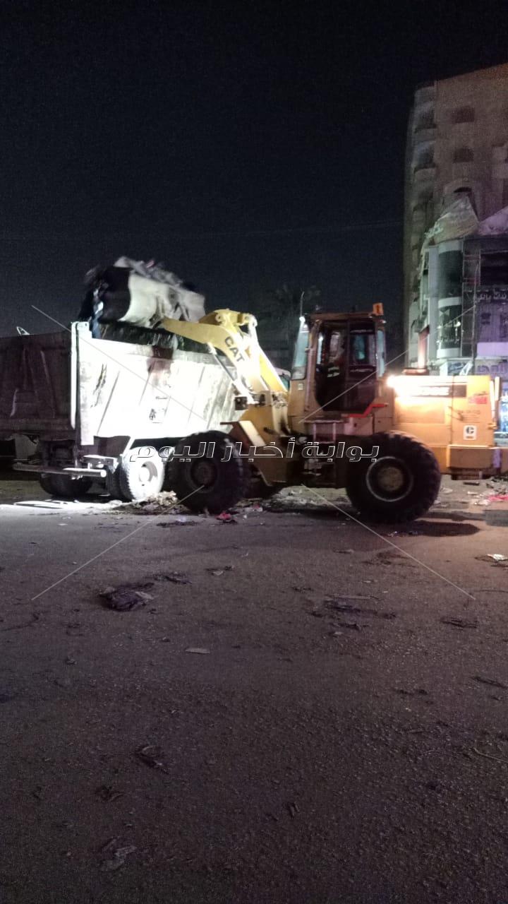 رفع 1100 طن مخلفات وقمامة بحى شرق شبرا الخيمة