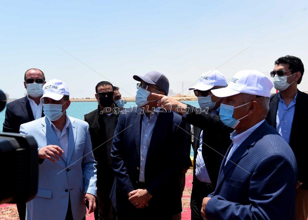 رئيس الوزراء يتفقد أعمال التطوير الجاري تنفيذها بميناء السخنة