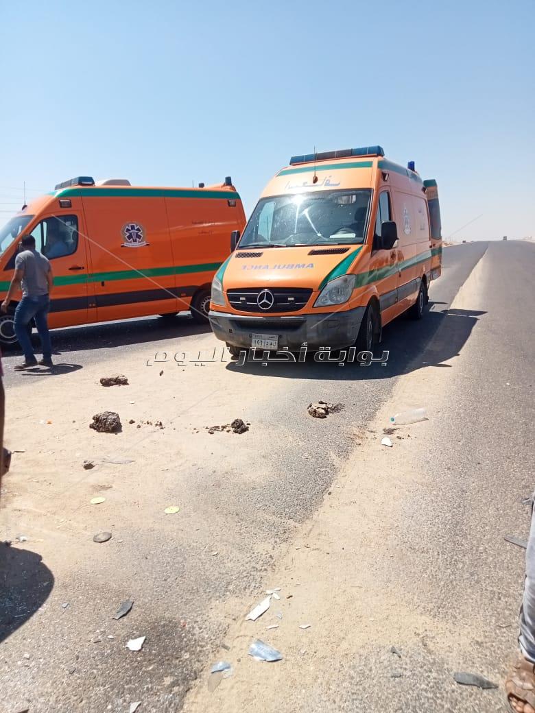 حادث تصادم 4 سيارات بطريق الاسماعيلية - السويس 