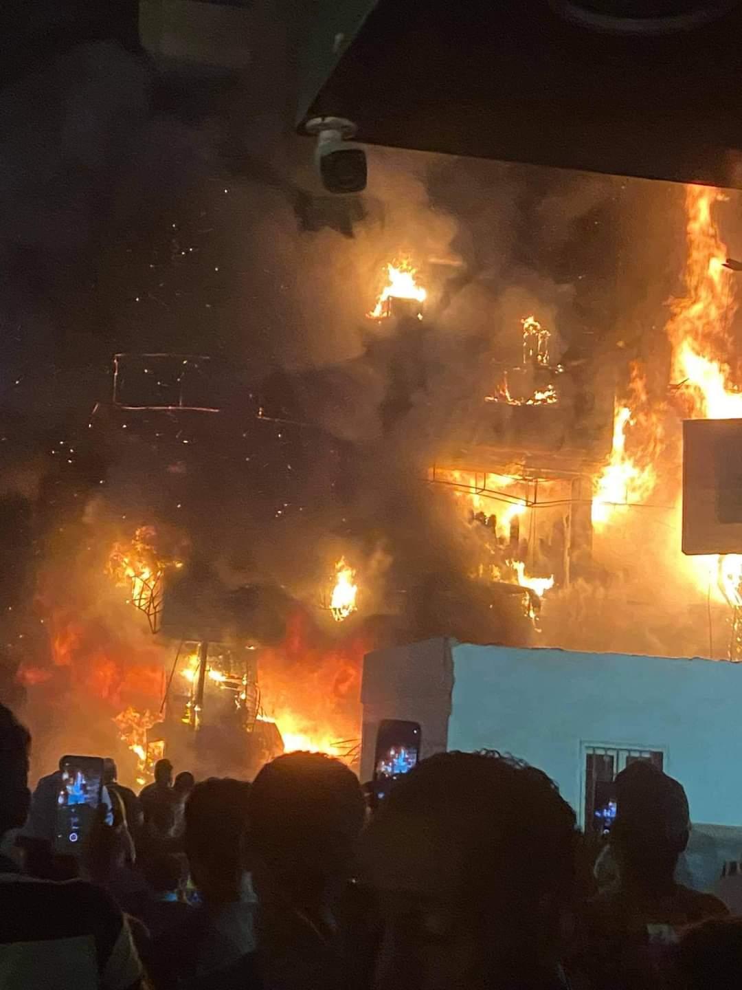 حريق عقار الطالبية 