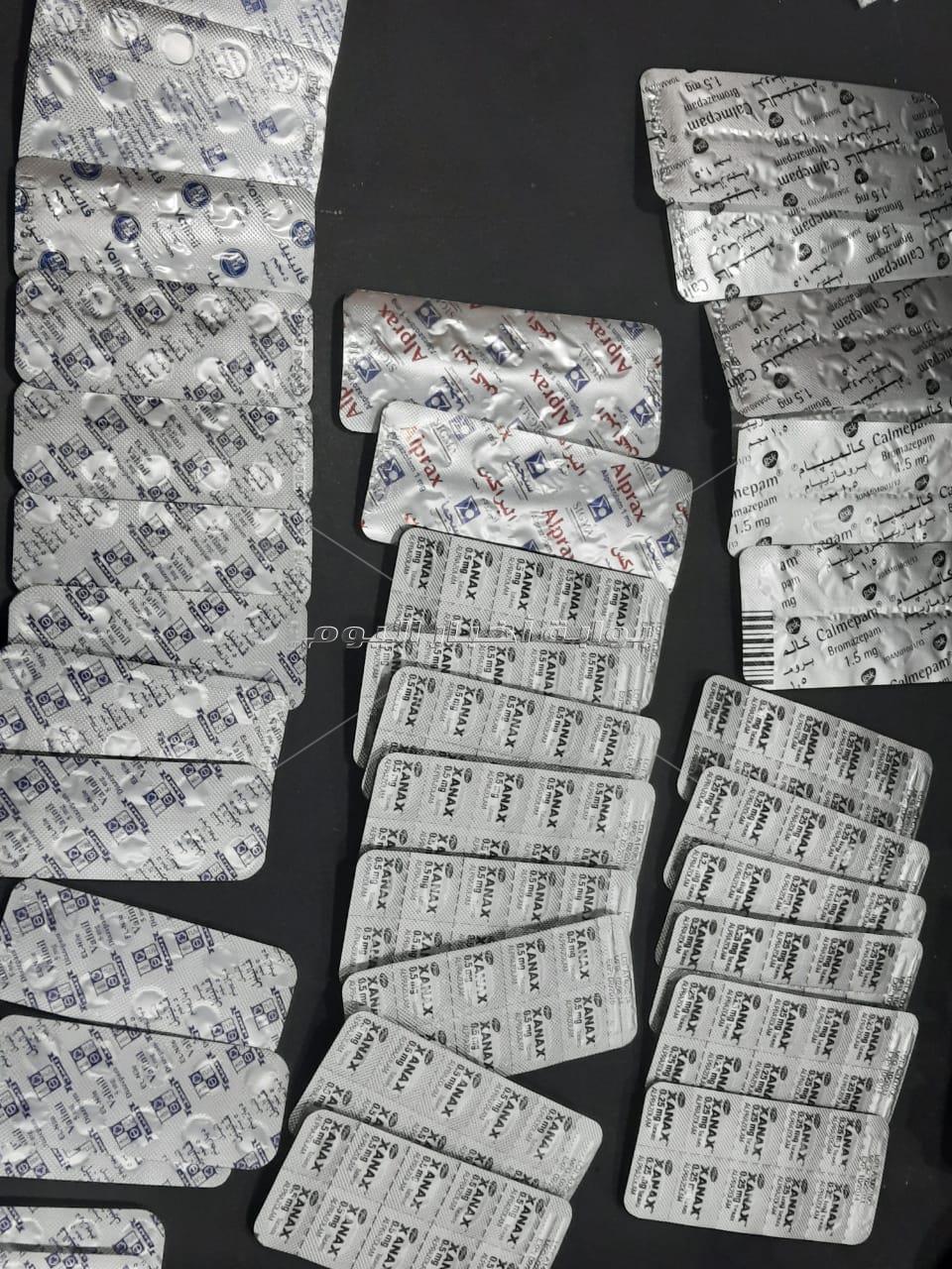 ضبط كمية كبيرة من مخدر الترامادول داخل صيدلية شهيرة بالقاهرة 