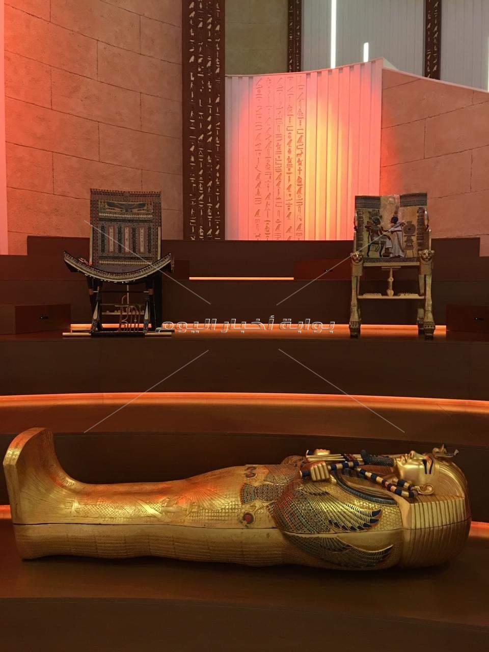 تابوت أثري ومستنسخات في الجناح المصري بمعرض إكسبو دبي 2020