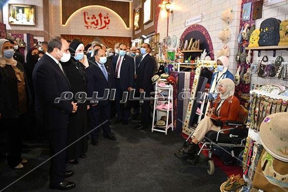 الرئيس السيسي يفتتح الدورة الثالثة من معرض تراثنا للحرف اليدوية والتراثية