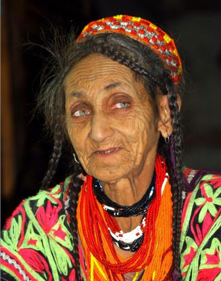 قبيلة "هونزا".. يعيش أفرادها 100 عام ولا يصابون بالسرطان