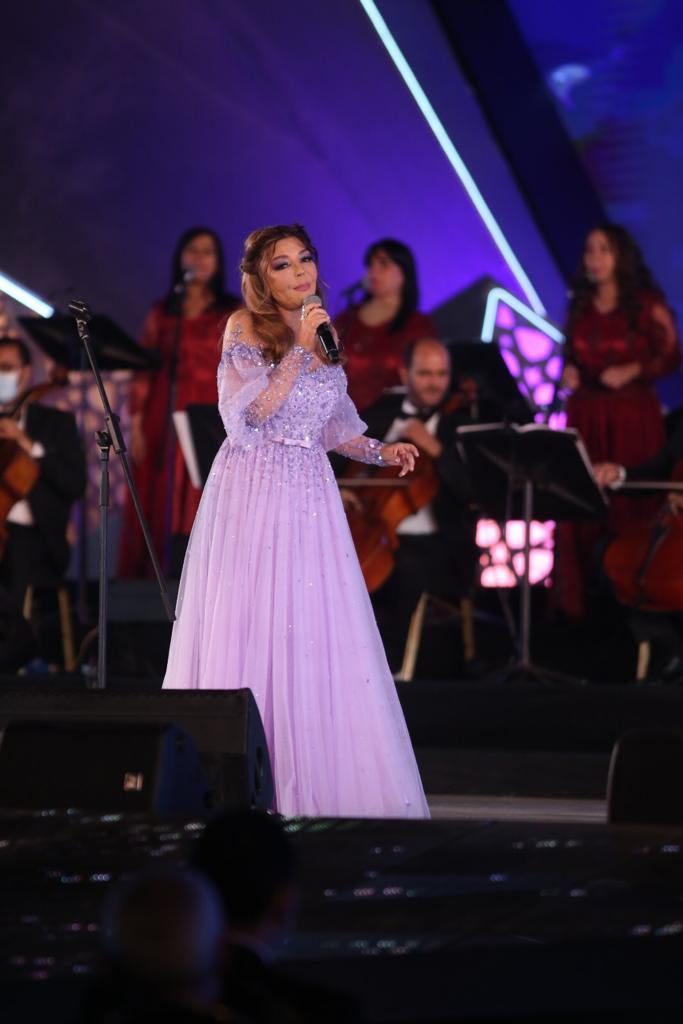 مهرجان الموسيقى.. سميرة سعيد تتألق بمسرح النافورة وزياد برجى يقدم التحية لمصر