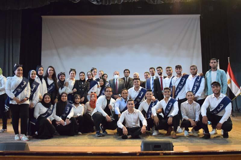 رئيس جامعة بنى سويف يشهد الحفل الختامي للموسم الثاني لمسابقة أحلى صوت للغناء الفردي