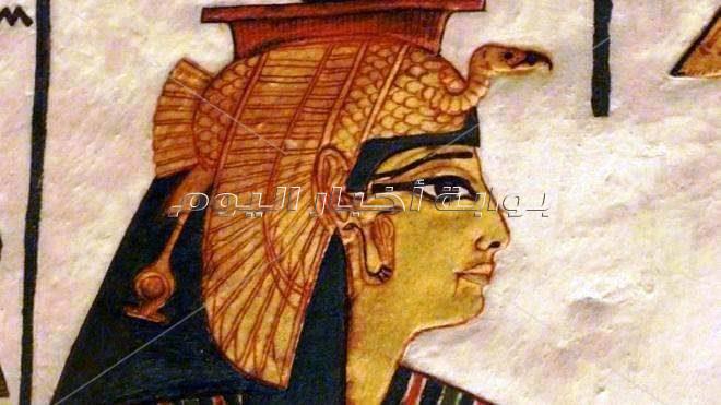 خبير آثار يكشف عن سر الكحل ولغة العيون منذ عصر مصر القديمة وحتى الآن