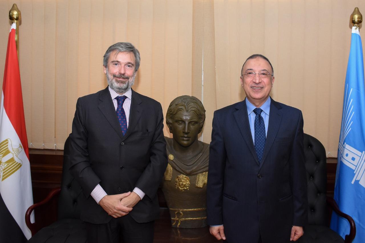 محافظ الإسكندرية يبحث مع سفير إيطاليا تعزيز سبل التعاون وتوطيد العلاقات ‎‎