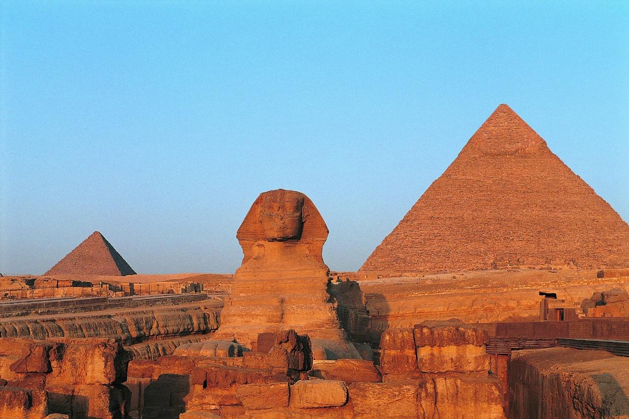 خبير آثار: تسجيل 13 ممتلك تراث عالمى بمصر لا يتناسب مع قيمتها الحضارية