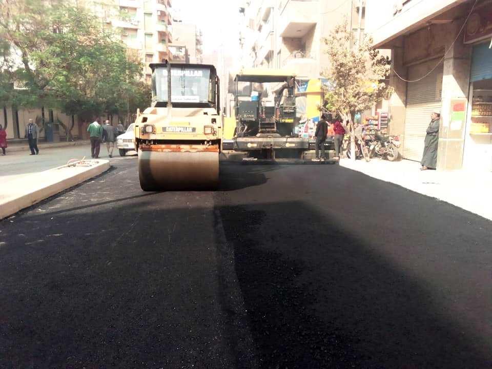 انتهاء أعمال رصف المرحلة الثانية من تطوير شارع التحرير بسوهاج