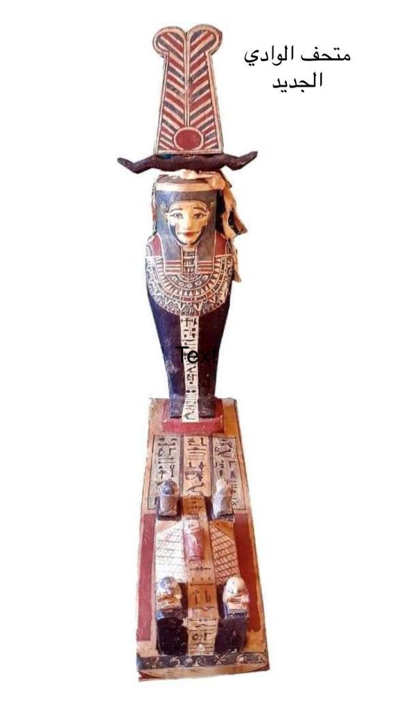 اجمل القطع الأثرية لشهر ديسمبر من مختلف المتاحف المصرية 