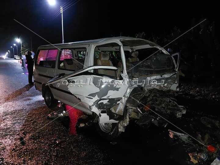  مصرع وإصابة 8 أشخاص في حادث تصادم سيارتان شرق الاقصر