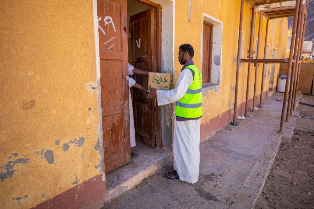 صندوق تحيا مصر يطلق قافلة شاملة لرعاية 3000 أسرة في حلايب و شلاتين وأبو رماد