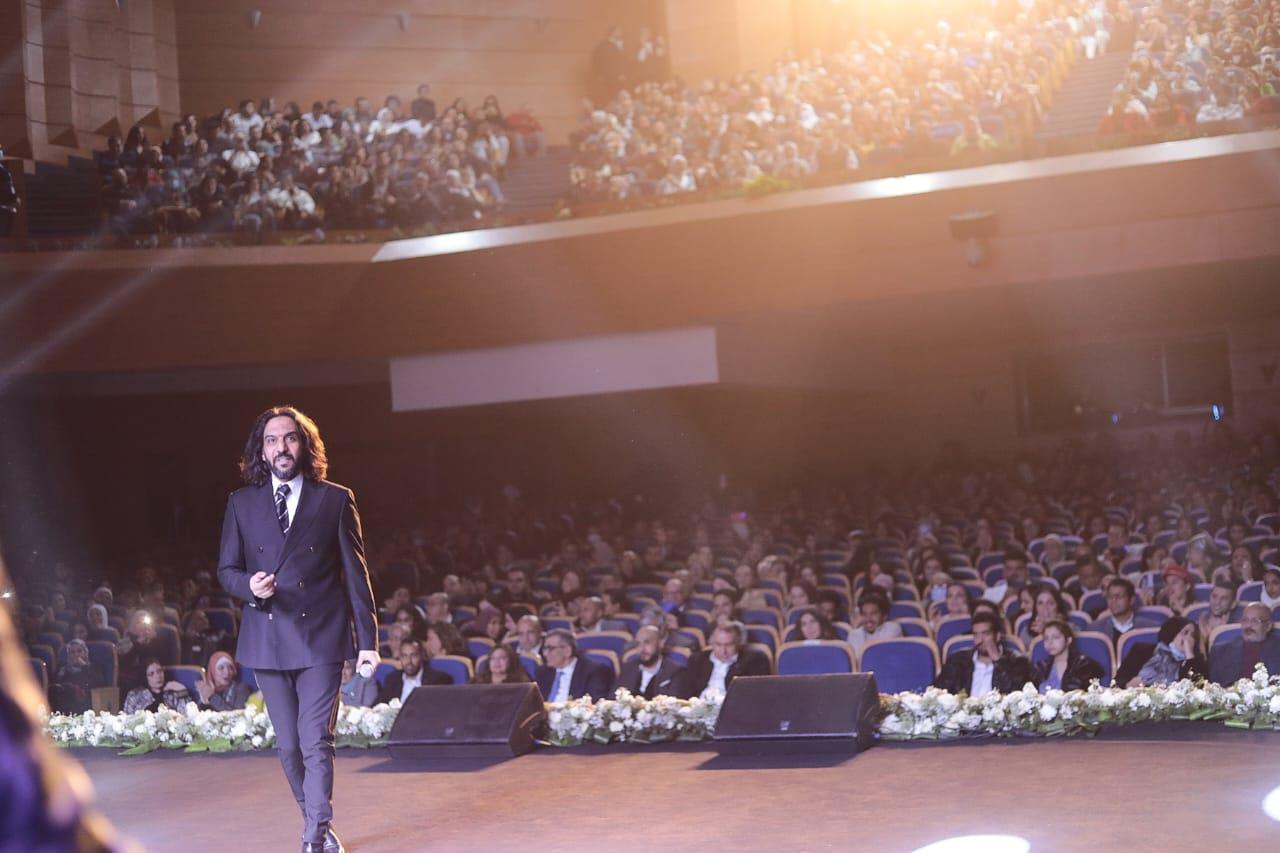 بالصور| بهاء سلطان يشعل أوبرا جامعة مصر للعلوم والتكنولوجيا وسط حشود جماهيرية ضخمة