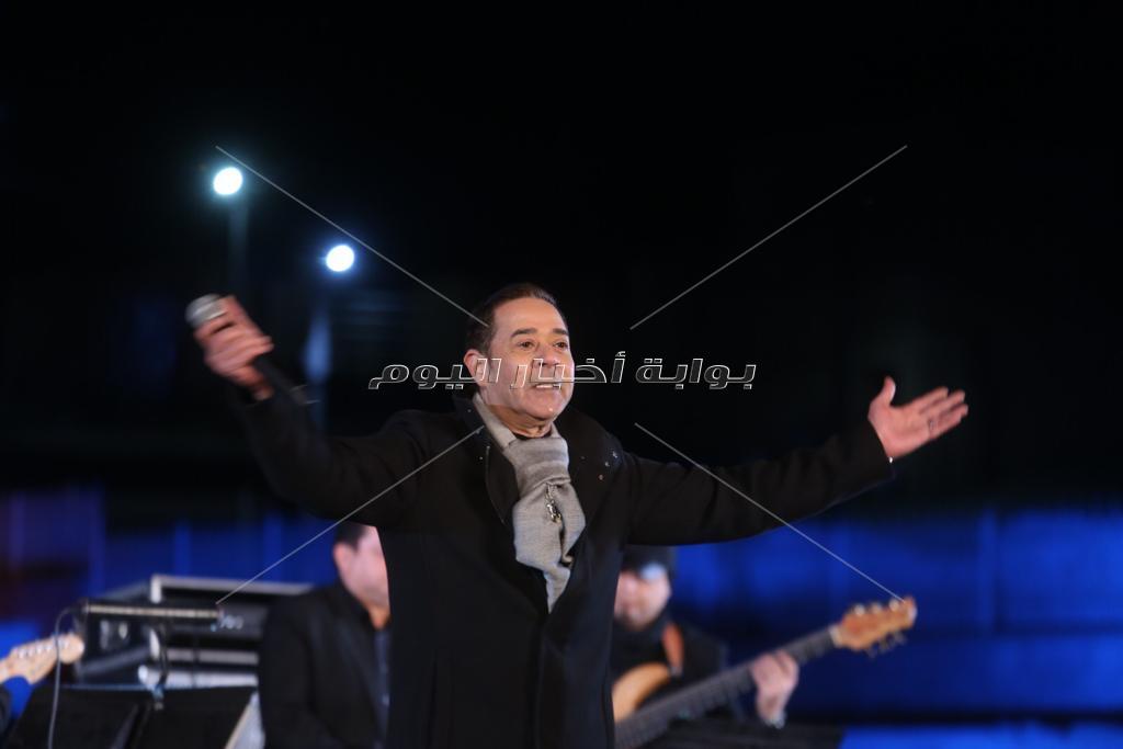 وزيرة الثقافة ومحافظ سوهاج يشهدان ختام فعاليات مهرجان ابيدوس الاول للموسيقى والغناء