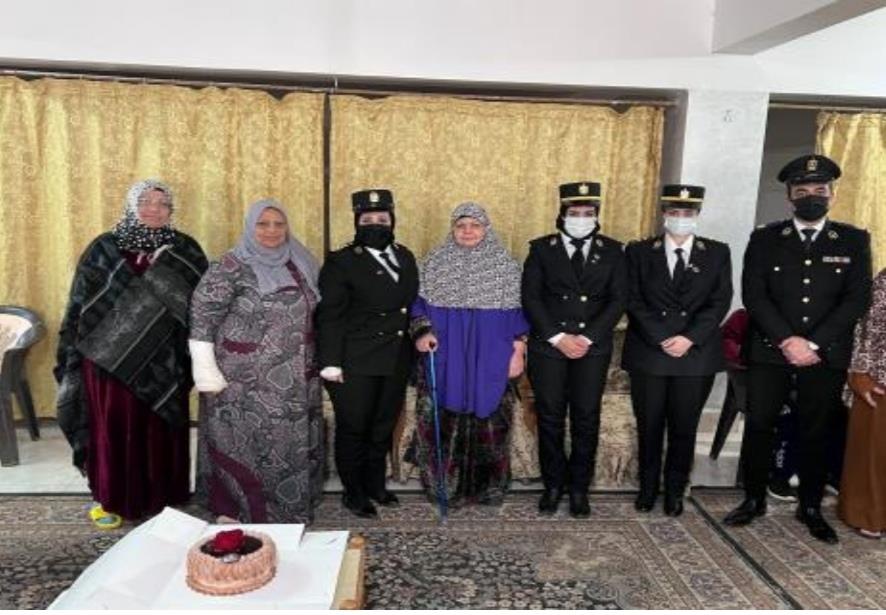الداخلية تحتفل بالمرأة المصرية.. زيارات لدور رعاية المُسنات وتكريم أمهات الشهداء