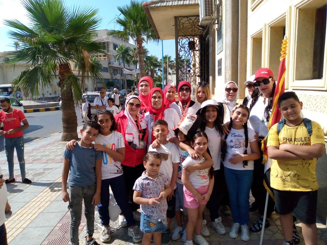 حماة الوطن" يحتفل بذكرى 30 يونيو على كورنيش الإسكندرية 