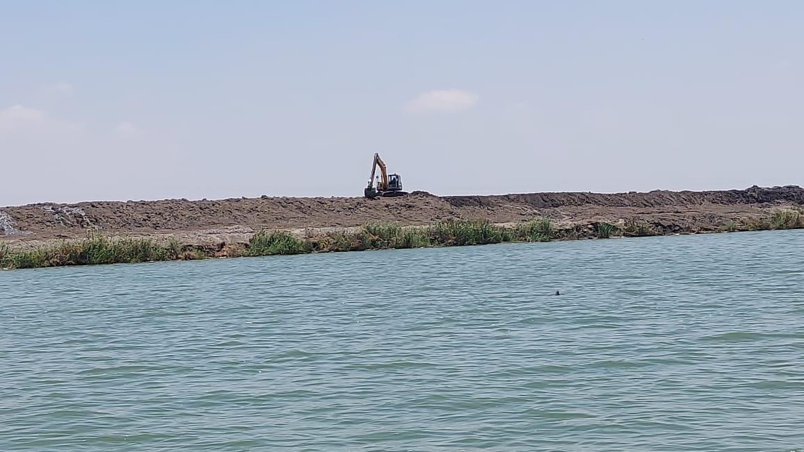 محافظ بورسعيد يتفقد بحيرة المنزلة لمتابعة مستجدات أعمال التطوير والتطهير 