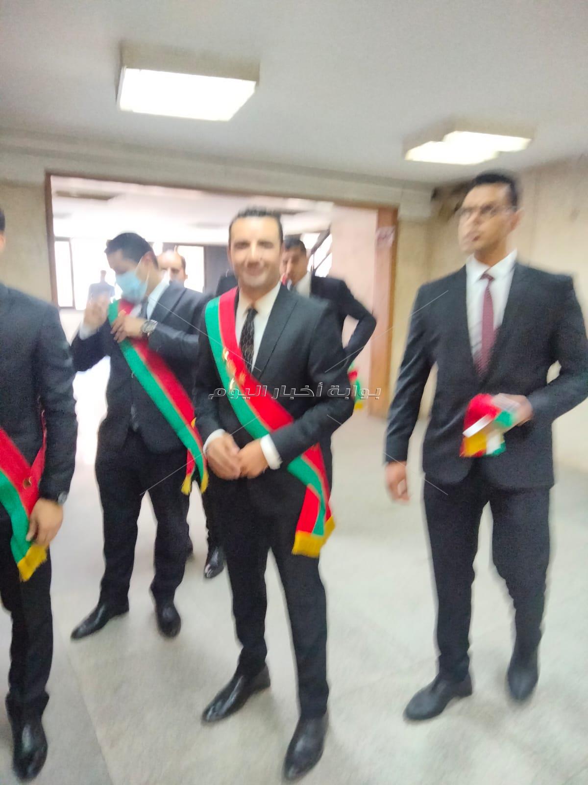 توافد أعضاء النيابة الإدارية داخل وزارة العدل لحلف اليمين القانونية