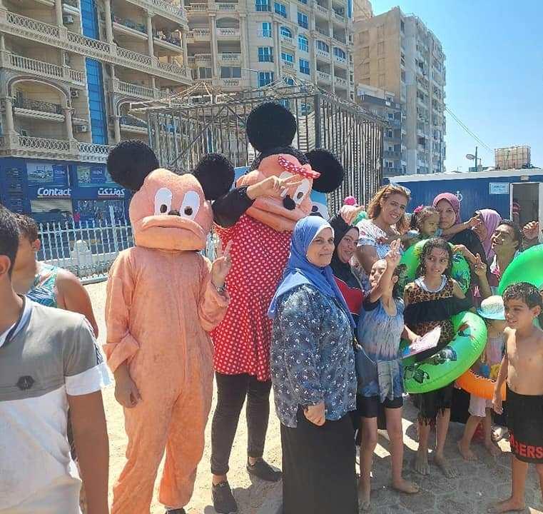 يوم ترفيهي لـ 220 من ذوي الهمم على شط إسكندرية