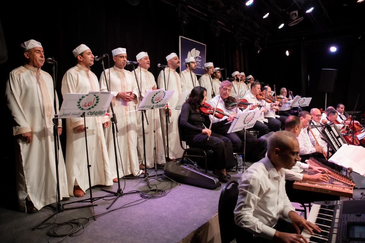 فرقة "الجازولية" ترفع شعار "كامل العدد" في احتفالات ذكري المولد النبوي