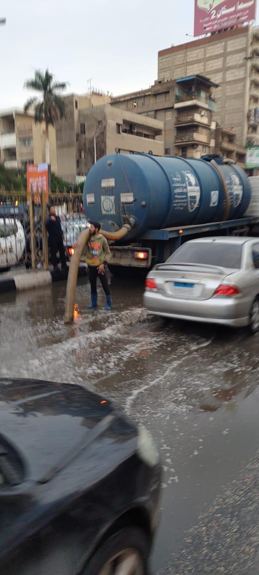 هطول أمطار غزيرة على بعض مدن محافظة الغربية 
