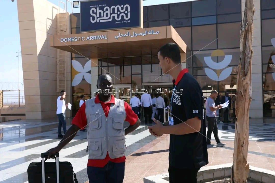 وزير الطيران المدني يتفقد مطارى القاهرة وشرم الشيخ