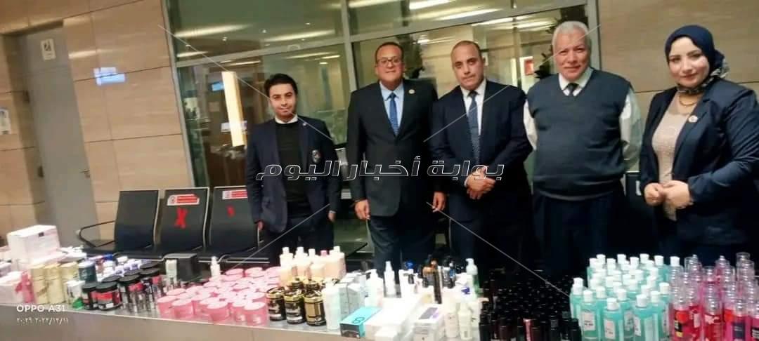 جمارك مطار القاهرة تضبط 3 محاولات تهرب جمركى لعدد من لعبوات دوائية ومستحضرات التجميل و ذهب‎‎