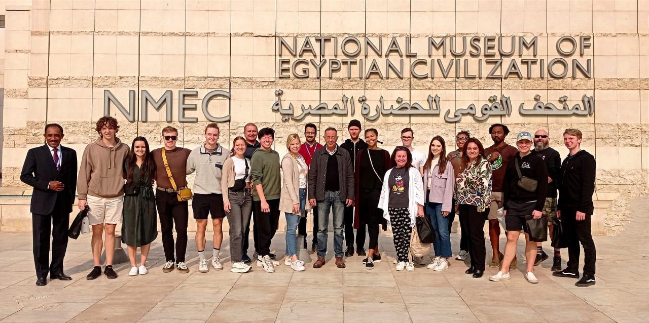 فريق ديزني أون آيس يزور المتحف القومي للحضارة المصرية