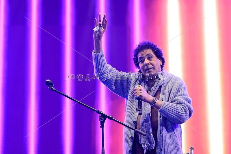 محمد منير يتألق في حفل عالمي بالقاهرة الجديدة