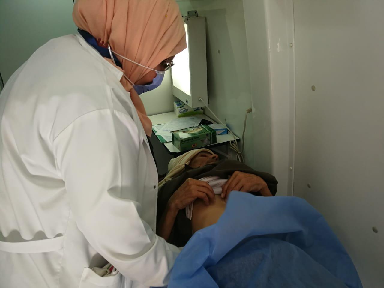 الكشف على  1141 مريضاً فى قافلة علاجية بقرية كفر يوسف مركز شربين بالدقهلية  .