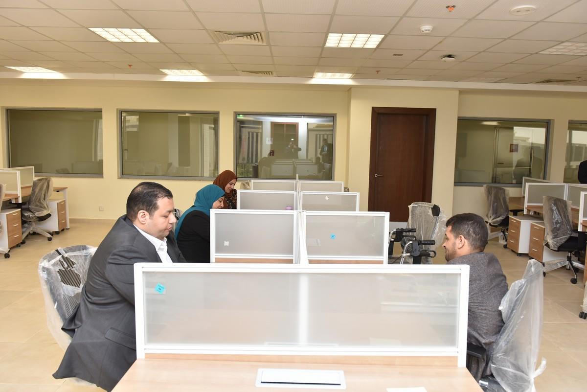 وزير القوى العاملة يباشر مهام عمله بمقر «العاصمة الإدارية»| صور