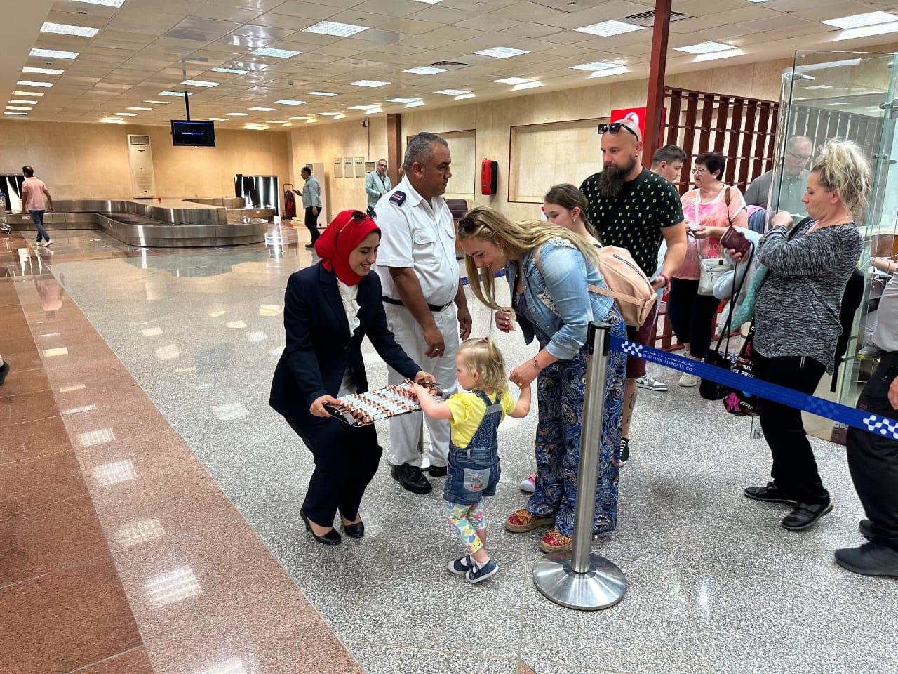 مطار مرسى مطروح الدولي يفتتح الموسم السياحي لرحلات أوروبا