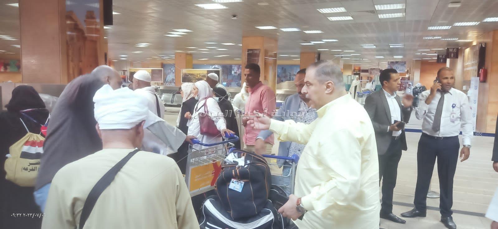 استقبال أول رحلات عودة الحجاج بمطار الأقصر الدولي