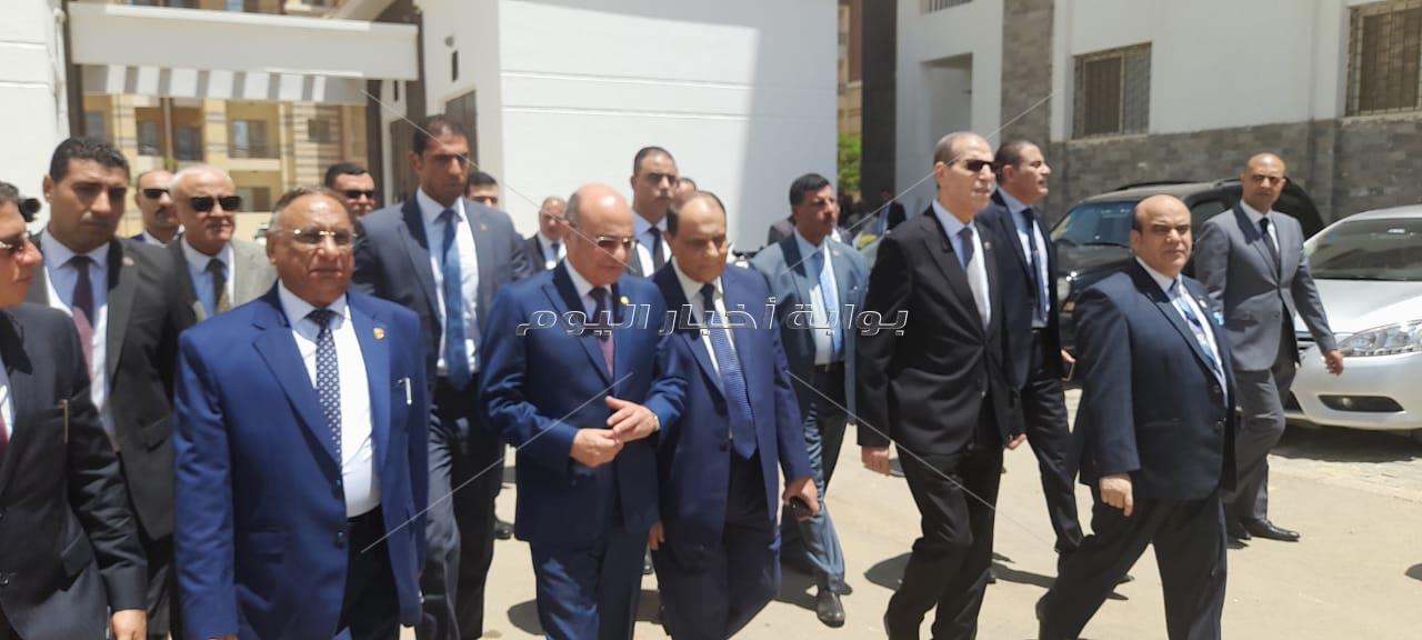 وزير العدل يشهد احتفالية تسليم عقود وحدات بالعاصمة الإدارية   الجديدة