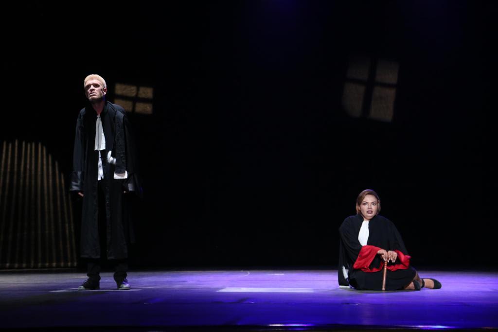 «الروبة» يناقش غياب مفهوم العدالة ضمن عروض مهرجان المسرح التجريبي