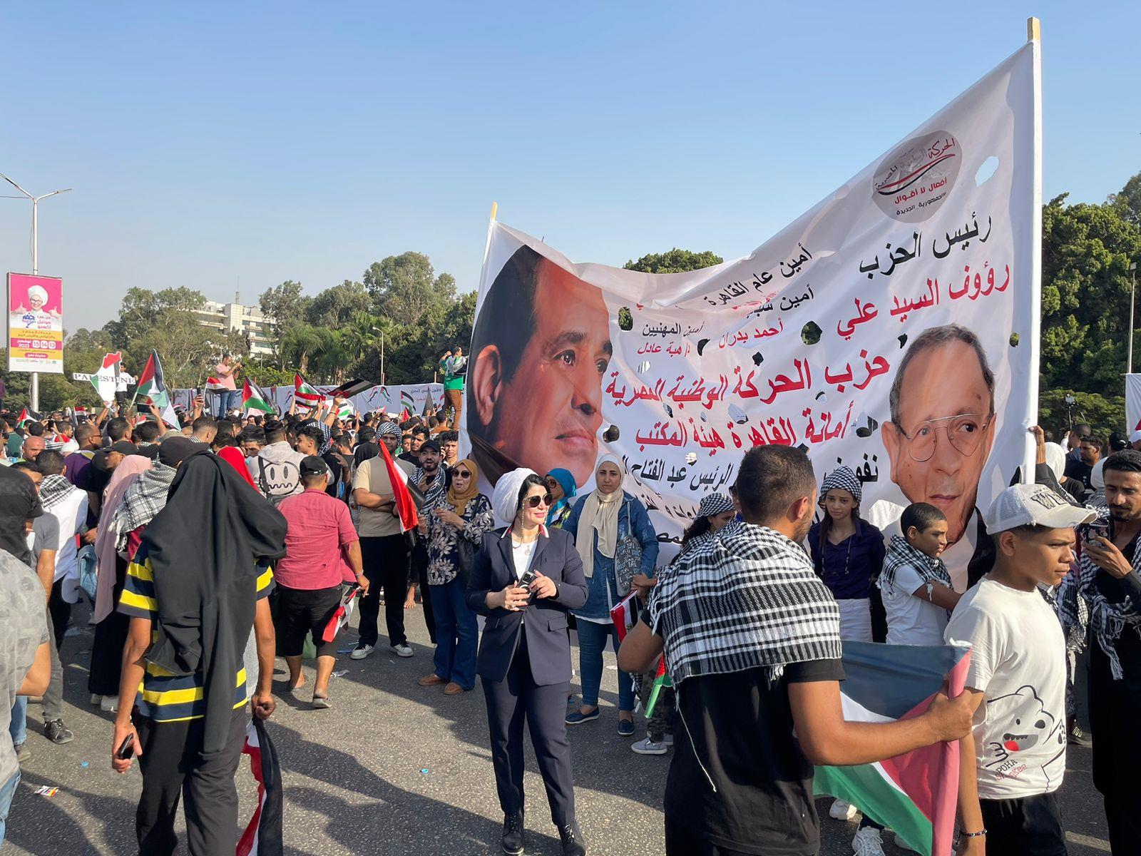 الحركة الوطنية بالقاهرة يشارك في مظاهرات دعم فلسطين ويعلن تفويض السيسي 
