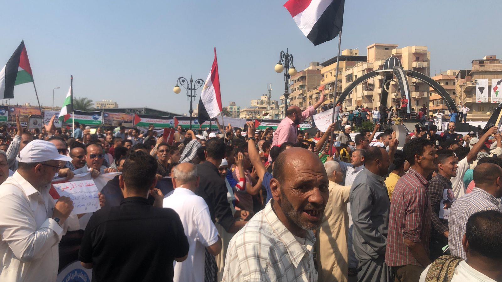 المصريين الأحرار بالبحيرة يشارك بالالاف تفويض الرئيس السيسي للحافظ علي أمن مصر القومي