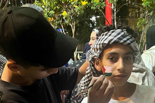 شادي  يطلق مبادرة ارسم للتضامن مع غزة 