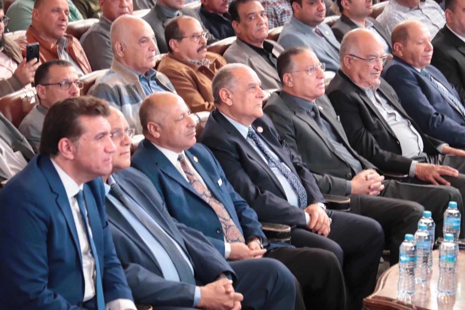 عمال التجارة تنظم مؤتمرا جماهيريا   لدعم المرشح الرئيس عبد الفتاح السيسي لفترة رئاسية جديدة 