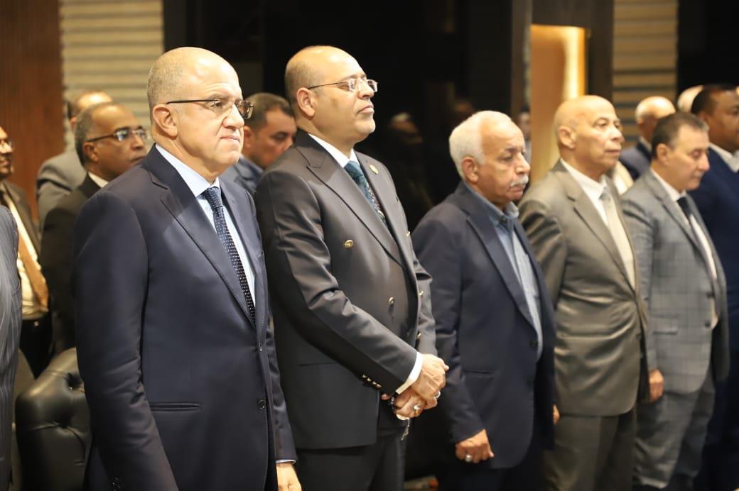 بروتوكول تعاون بين عمال مصر واتحاد الصناعات لإدارة الجامعة التكنولوجية 