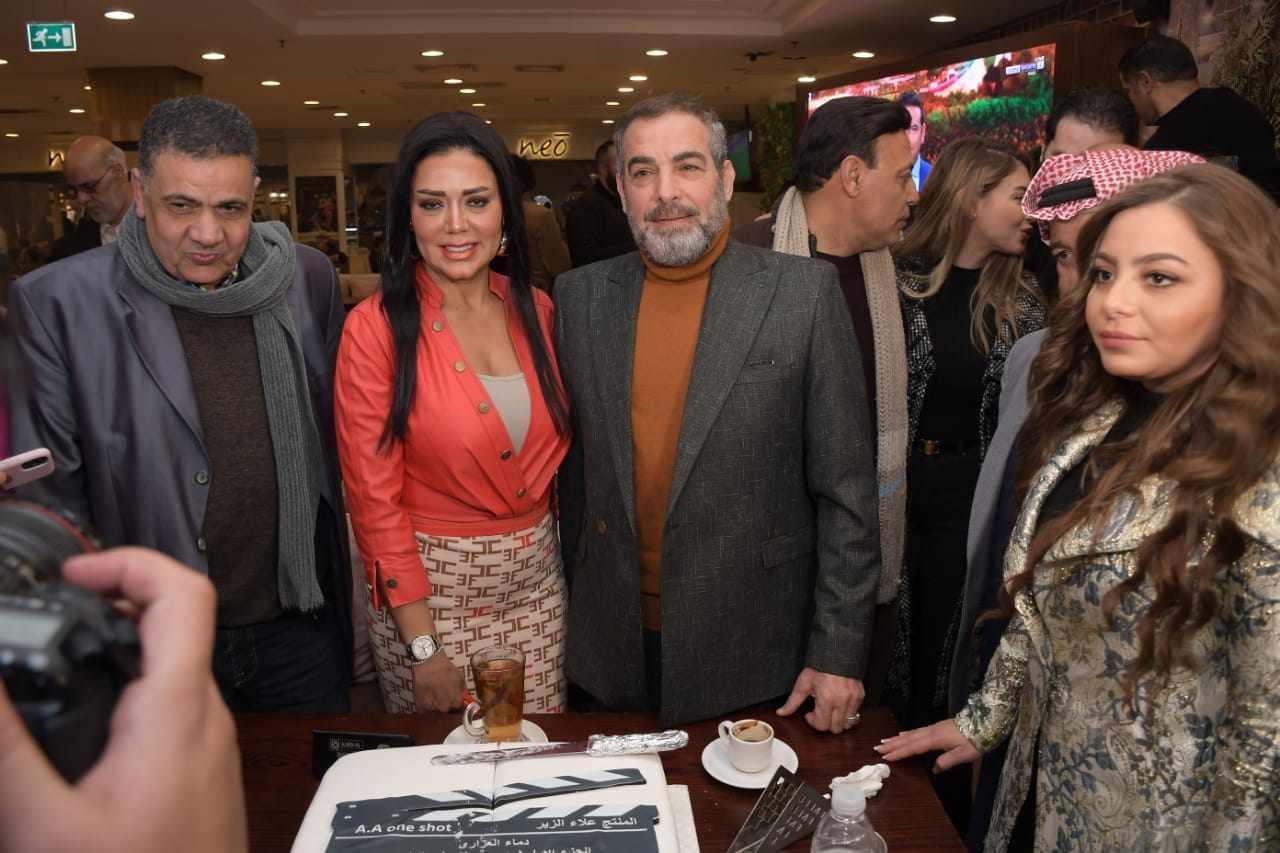 رانيا يوسف وأحمد عبد العزيز يحتفلون بمسلسل جريمة منتصف الليل