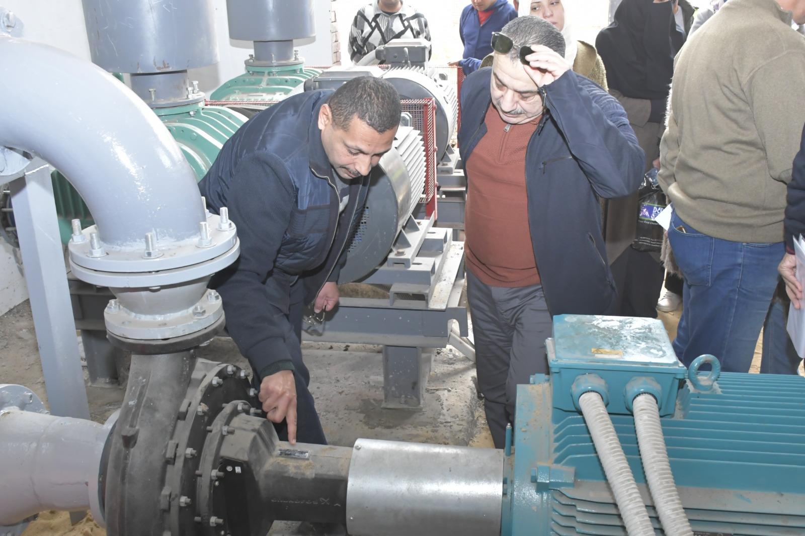 مياه دمياط: رئيس مياه دمياط يتابع مشروعات المبادرة الرئاسية "حياة كريمة " 