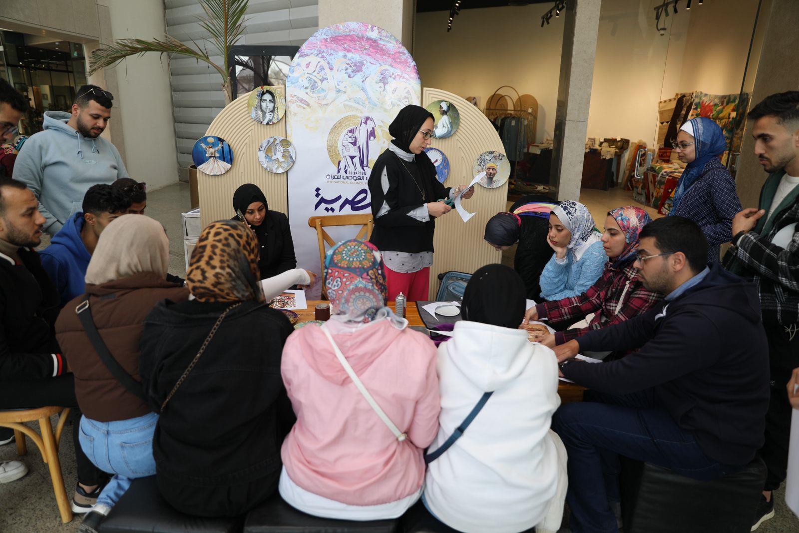 المجلس القومى للمرأة يشارك فى متجر المصرية بالمتحف المصرى الكبير