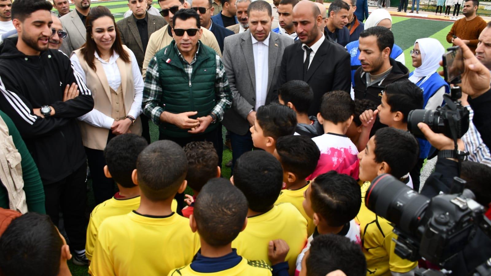 الدكتور أشرف صبحى وزير الشباب والرياضة جانب من الافتتاح 