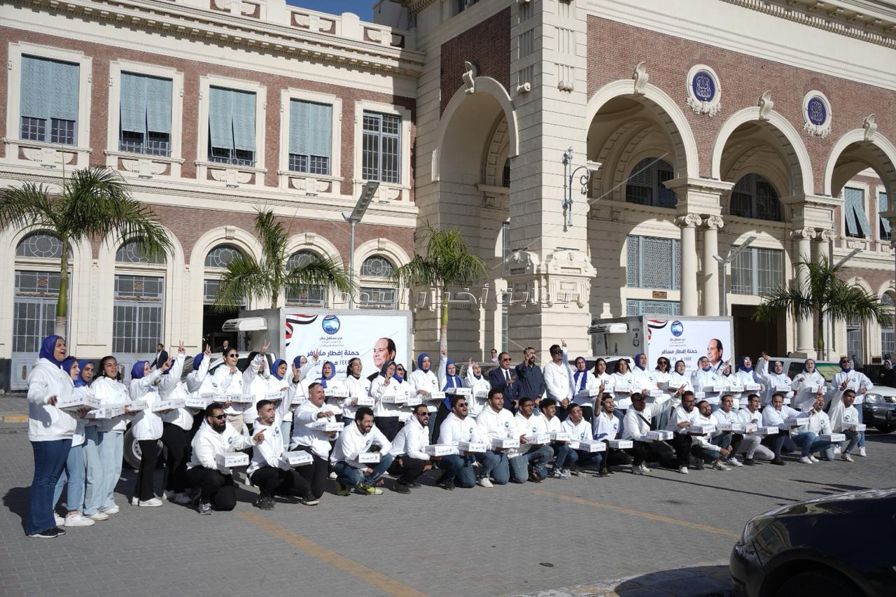 بـ 1500 وجبة ساخنة.. "مستقبل وطن" يبدأ حملة إفطار مسافر في الإسكندرية 